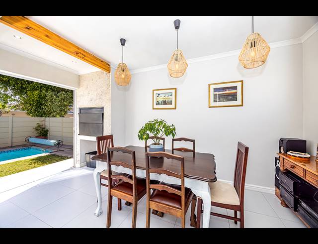 3 BEDROOM GATED ESTATE FOR SALE IN SUNNINGDALE